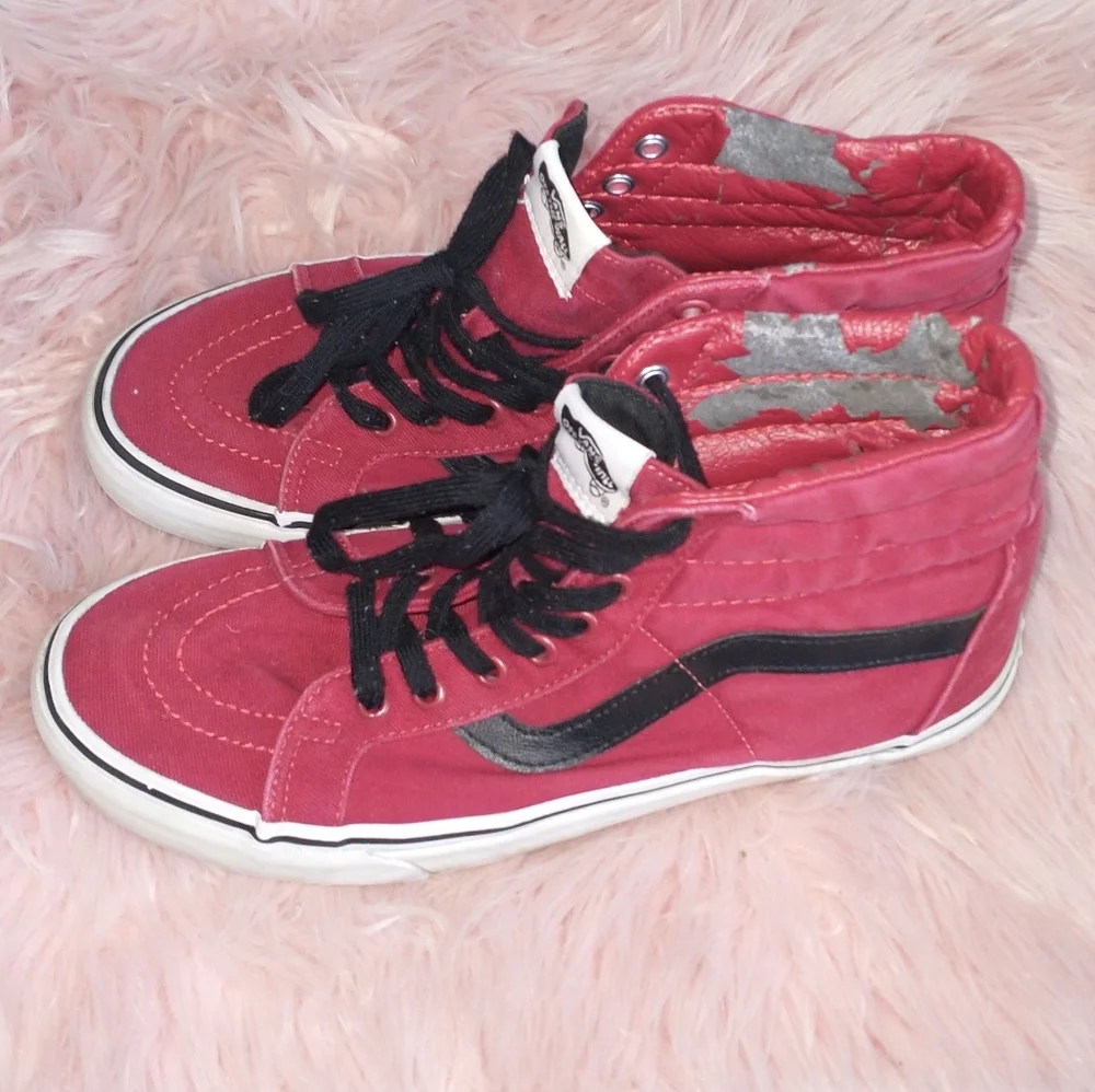Vans Red High Tops 9.5 Mens And ,11 Women's
